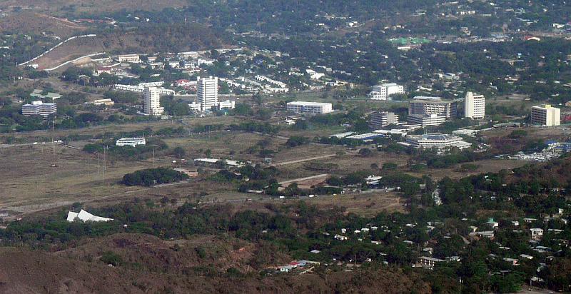 POM-70-Seib-2011.jpg - Areal view of Waigani (Photo by Roland Seib)