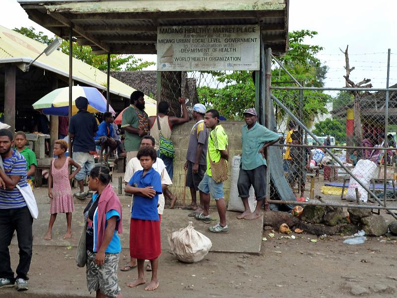 PNG6-063-Seib-2012.jpg - Entrance to the main market, Madang 2012 (Photo by Roland Seib)