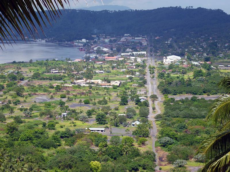 PNG8-22-Seib-2012.jpg - View on the town (Photo by Roland Seib)