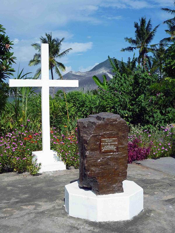 PNG8-25-Seib-2012.jpg - Memorial plaque of the arrival of the first missionaries of the Sacred Heart at Matupit, 29 September 1882  (Photo by Roland Seib)