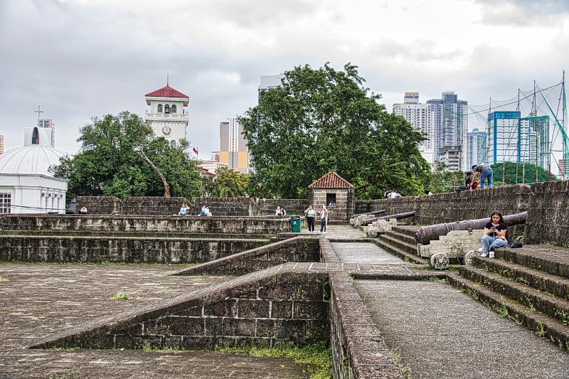 Philippines2-12-Unterkoefler-2024.jpg - Baluarte de San Andres, bastion in Intramuros, Manila (Photo by Dieter Unterkoefler)