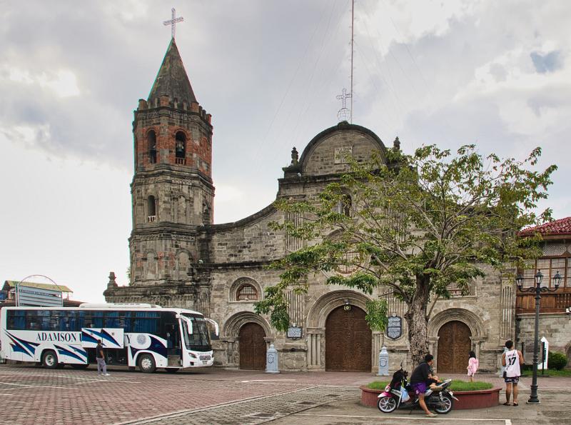 Philippines2-36-Unterkoefler-2024.jpg - Barasoain Church, Malolos, Bulacan (Photo by Dieter Unterkoefler)